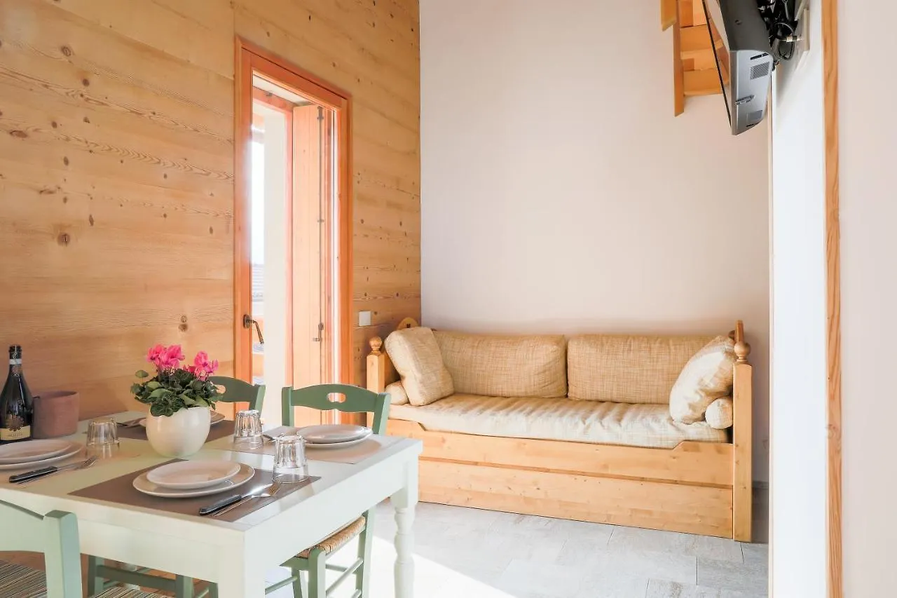 Green Chalet Scalotta - Nature Relax Lake View With Jacuzzi And Spa Dervio 0*,  Italy