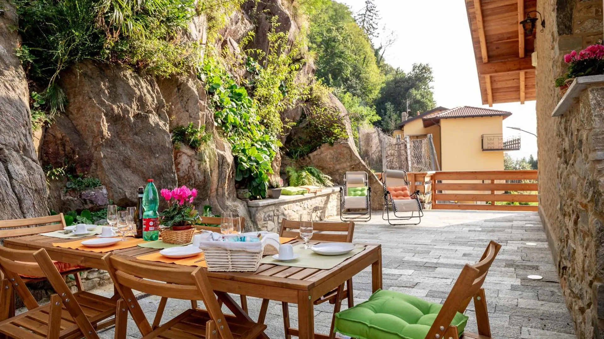 Villa Green Chalet Scalotta - Nature Relax Lake View With Jacuzzi And Spa Dervio Italy