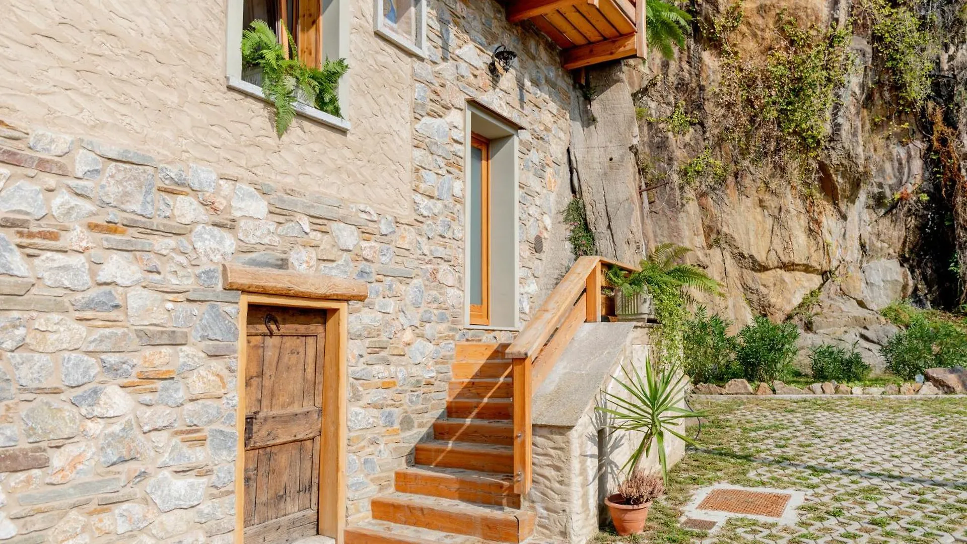 Villa Green Chalet Scalotta - Nature Relax Lake View With Jacuzzi And Spa Dervio